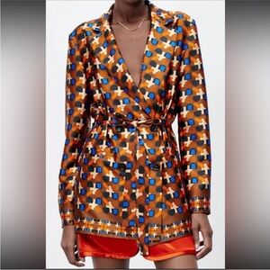 Like new! Zara Geometric Blazer with Tie, Large